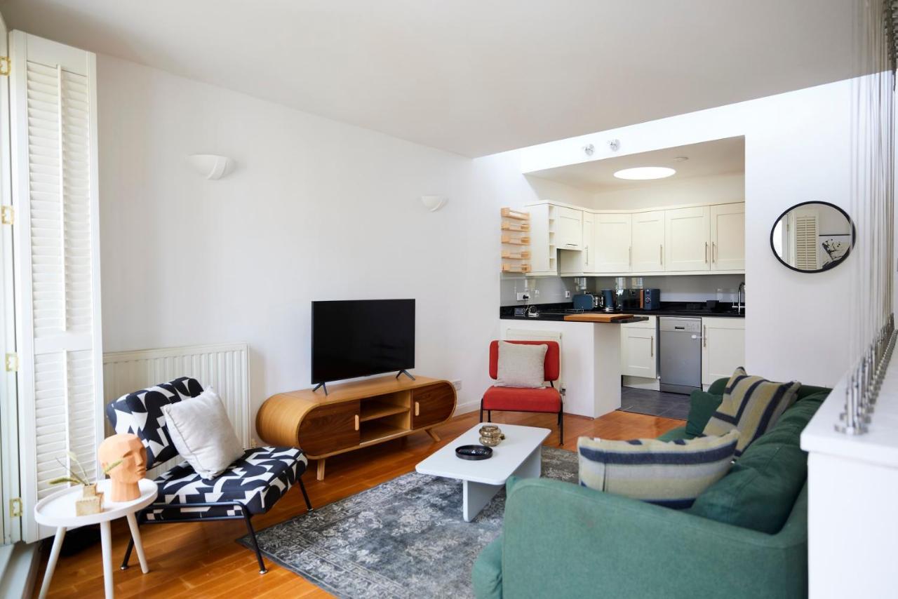 The London Nest - Trendy 3Bdr House Lägenhet Exteriör bild